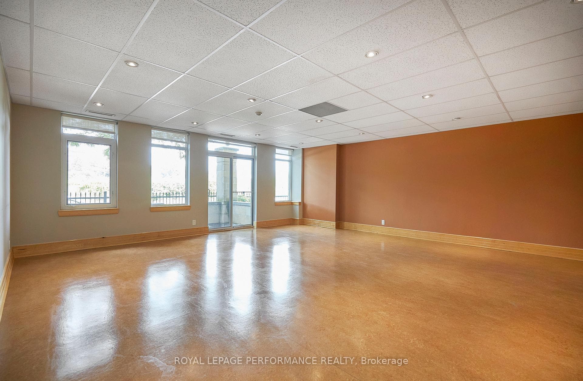 205 Bolton Street Unit 332 photo 28