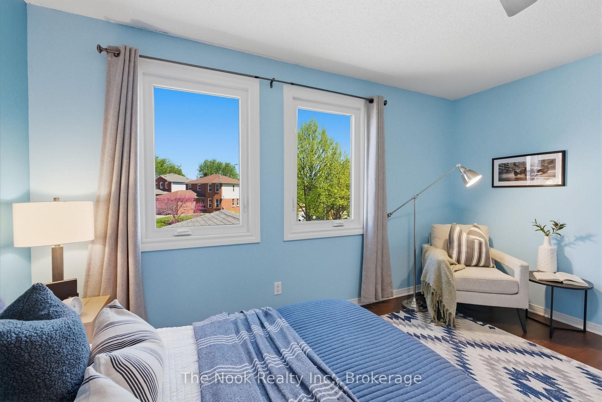 15 Stanford Crescent photo 30