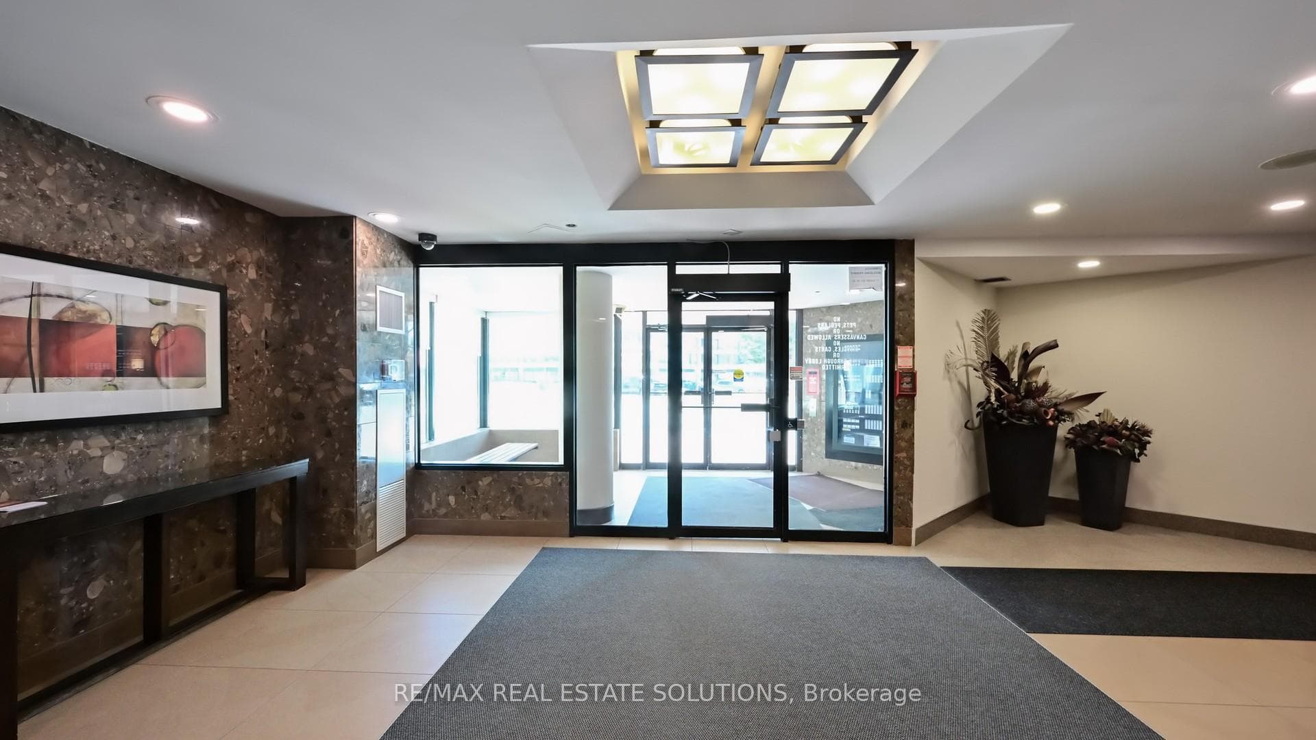 330 Alton Towers Circle Unit 1611 photo 19