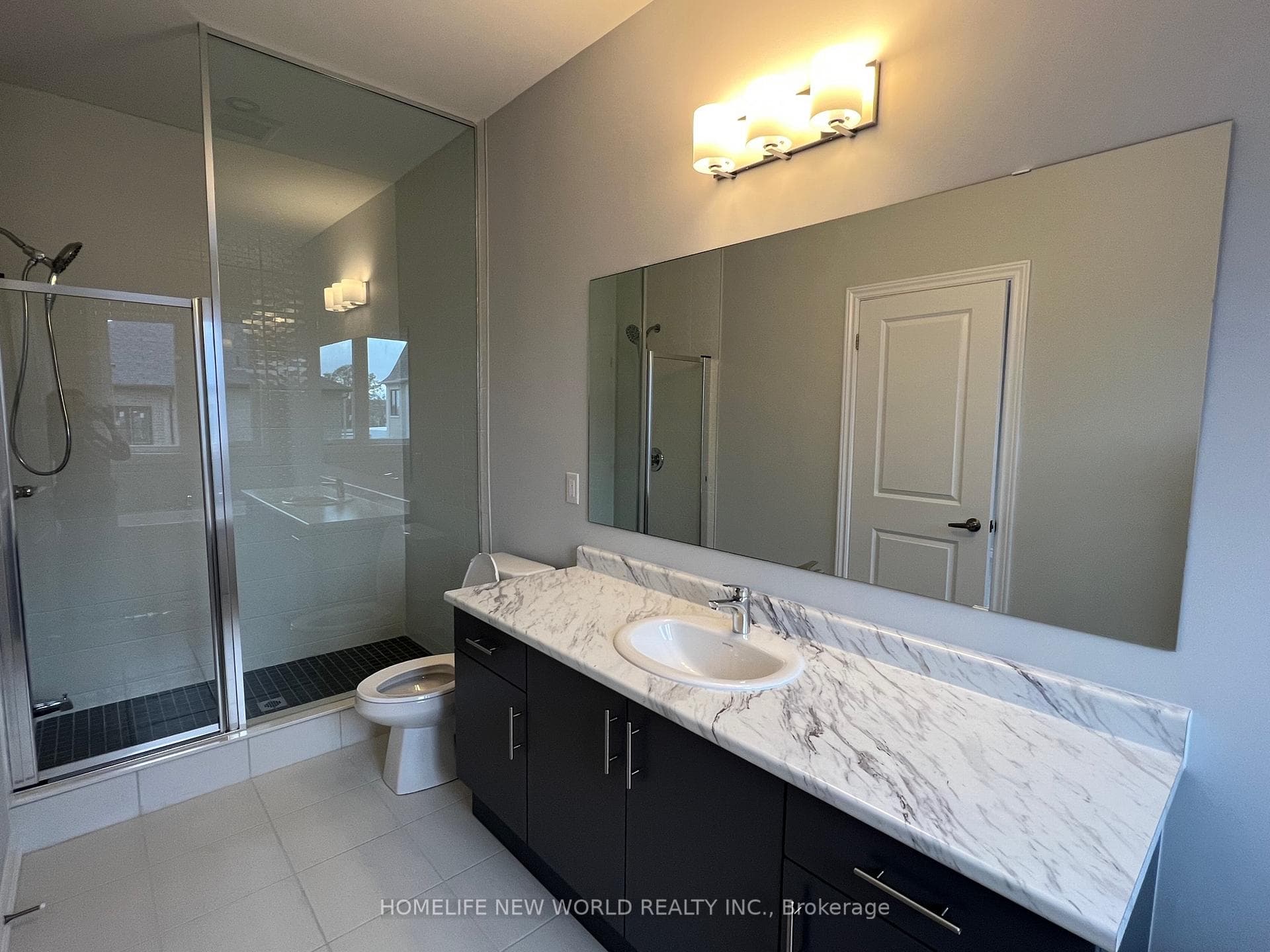 64 Harvey Bunker Crescent photo 14
