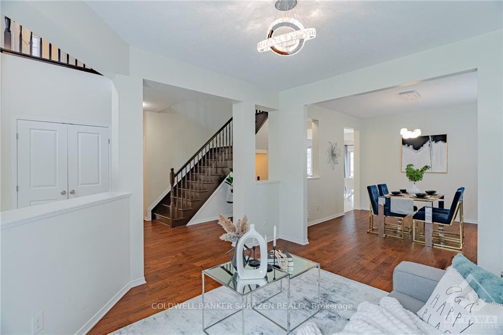 594 PINAWA Circle photo 7