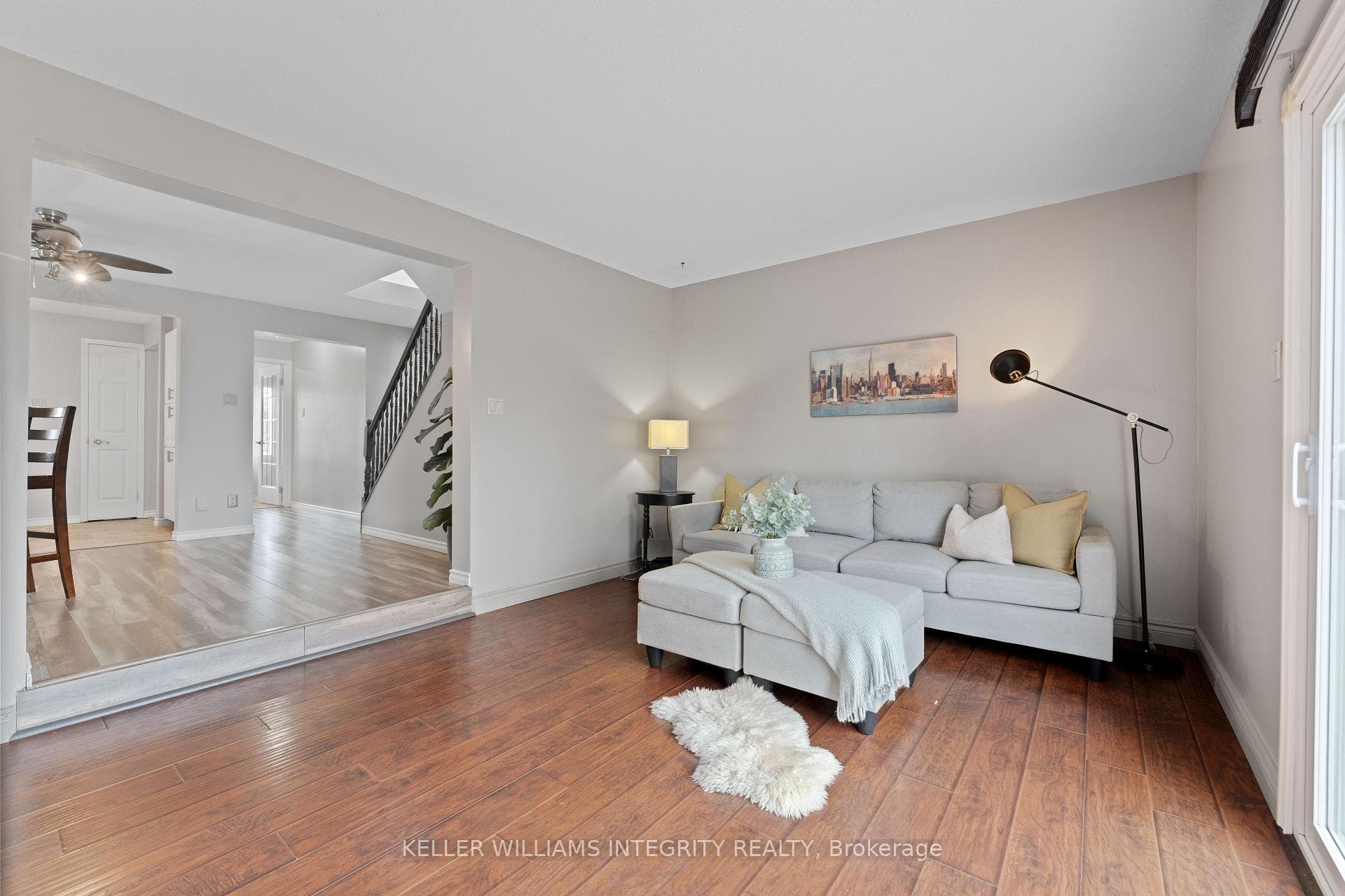 1835 La Chapelle Street photo 17