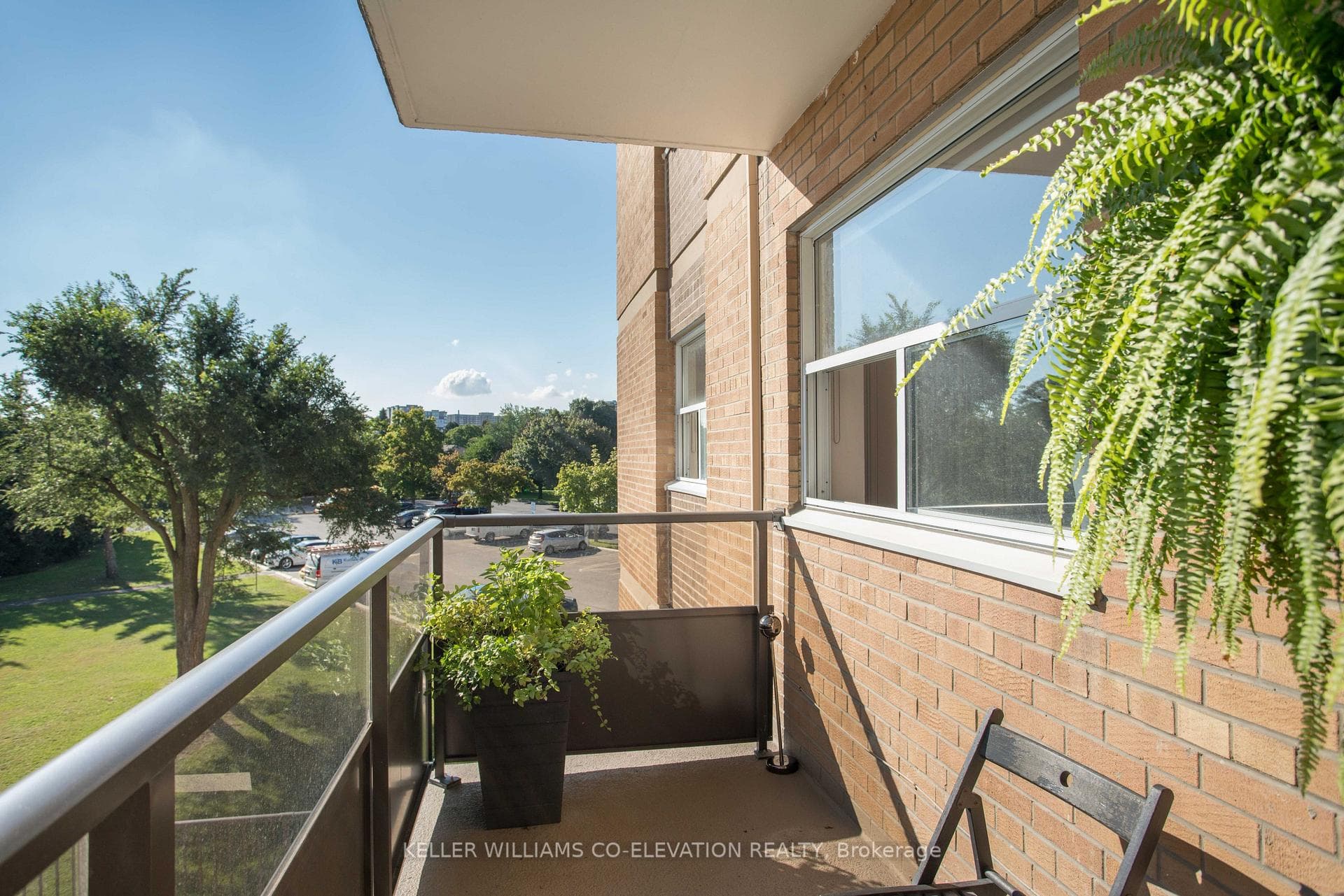 10 Fontenay Court Unit 306 photo 28