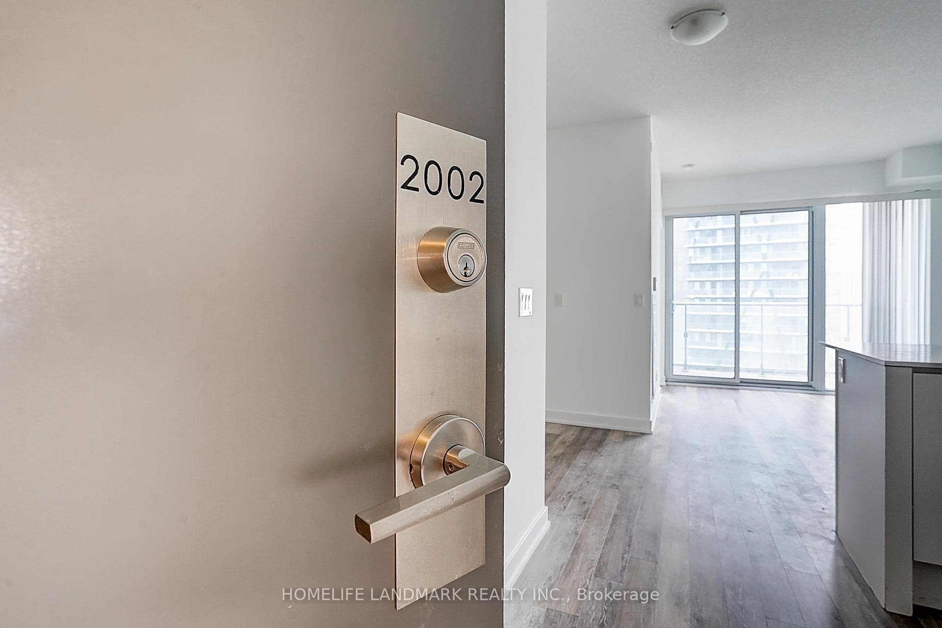 5180 Yonge Street Unit 2002 photo 4
