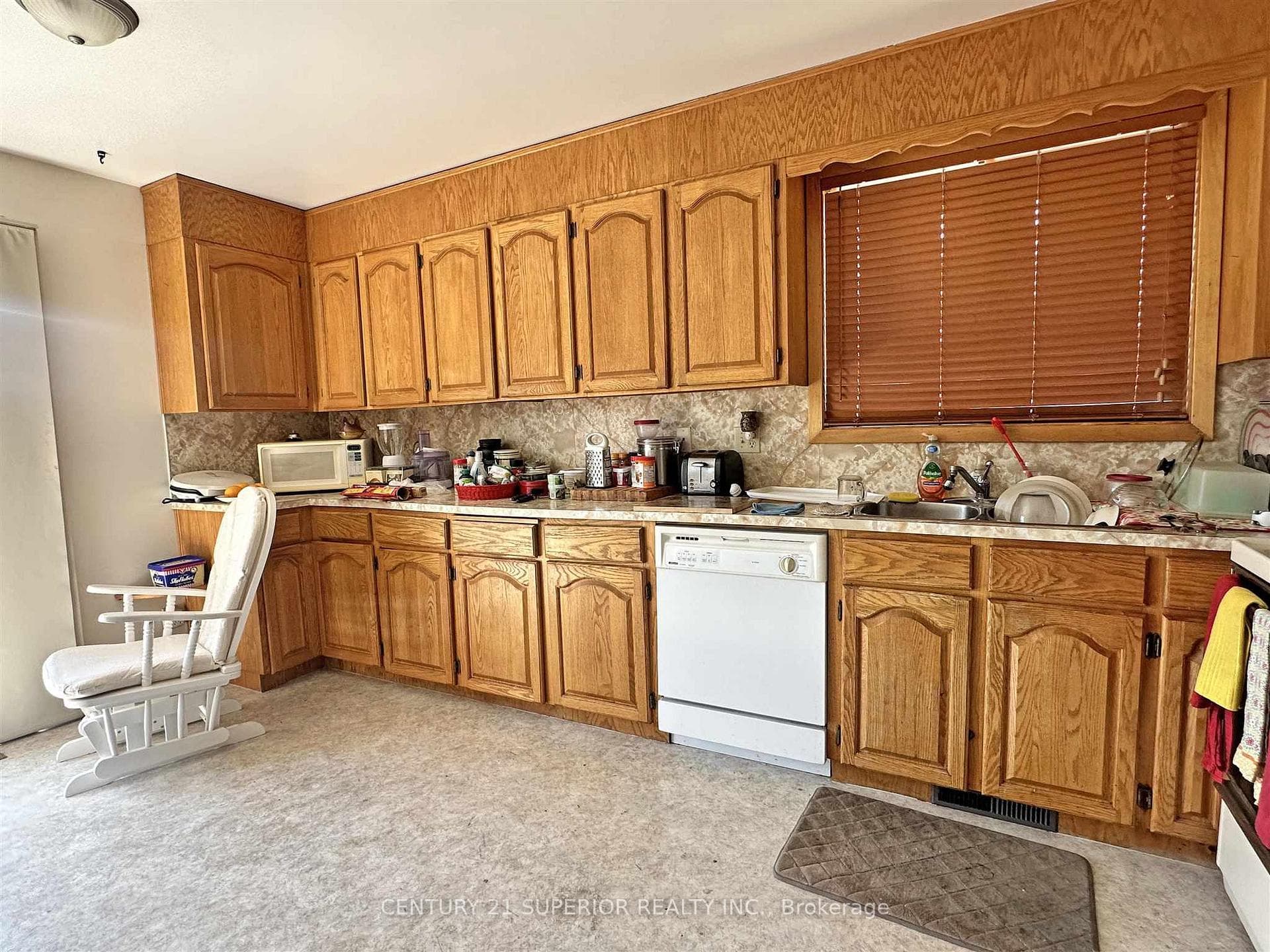 301 Sherwood Drive photo 8