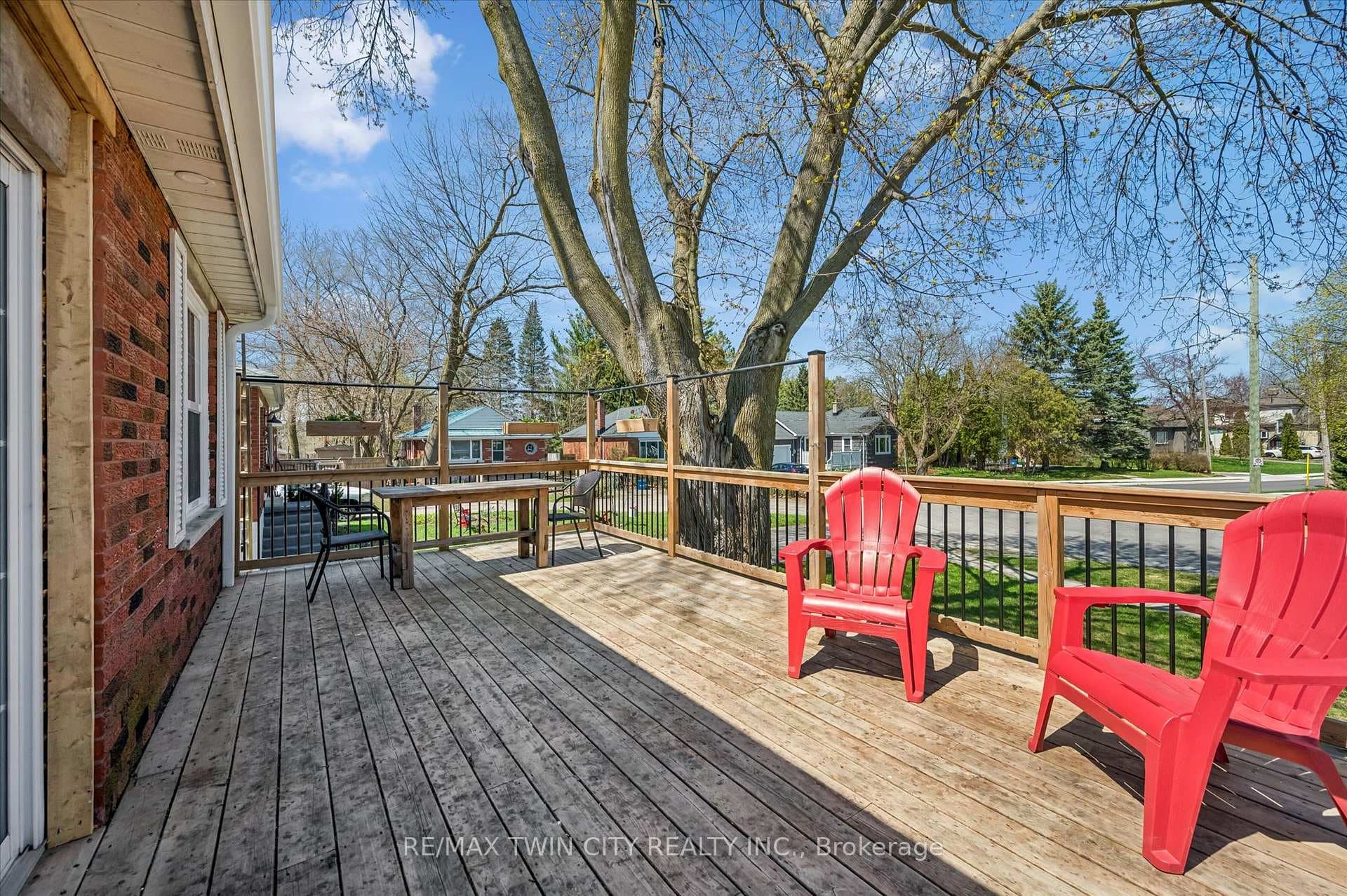 68 Albert Street photo 26