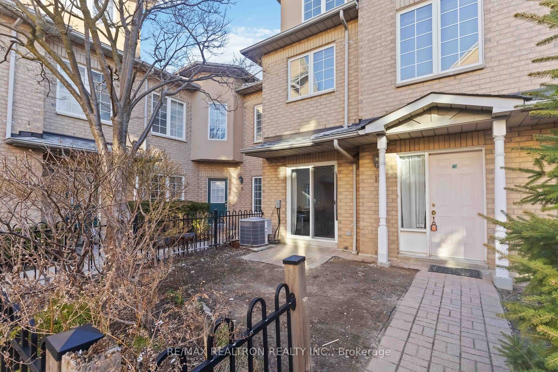 14 St. Moritz Way Unit 12 photo 2