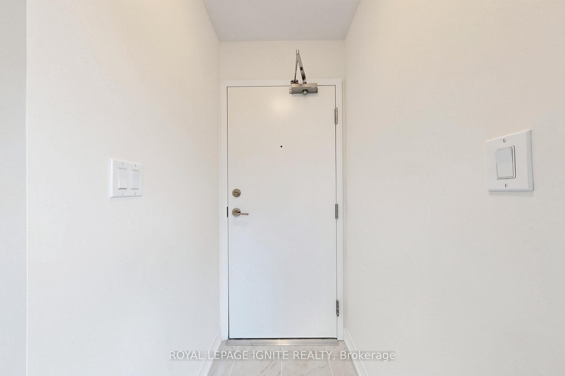 155 Tapscott Road Unit 22 photo 32
