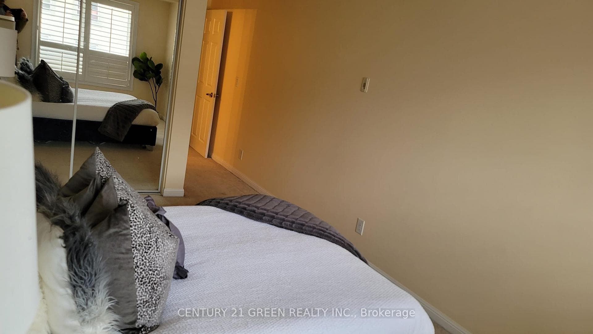 10 Mendelssohn Street Unit 409 photo 17