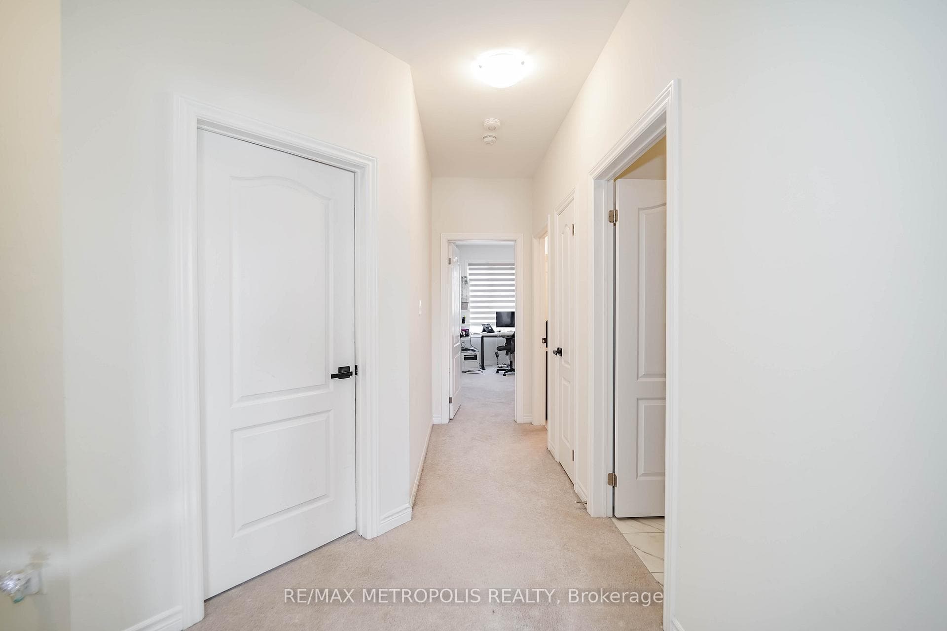 17 Hickling Lane photo 39