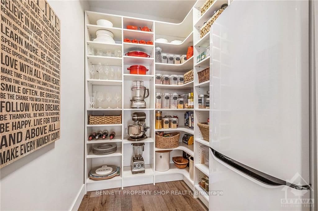 316 SELBY Avenue photo 12