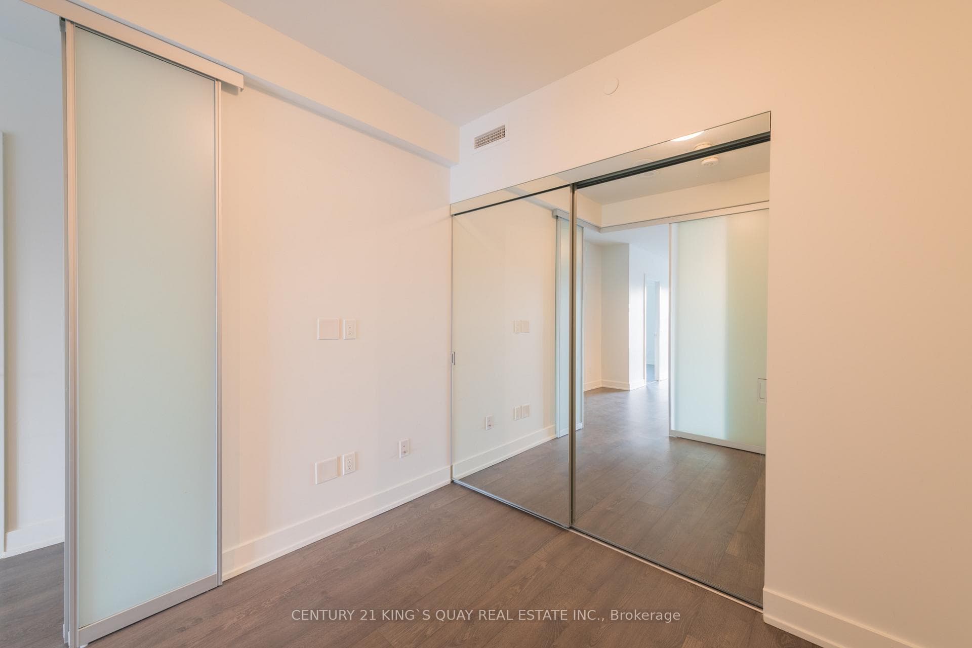80 Vanauley Street Unit 219 photo 16