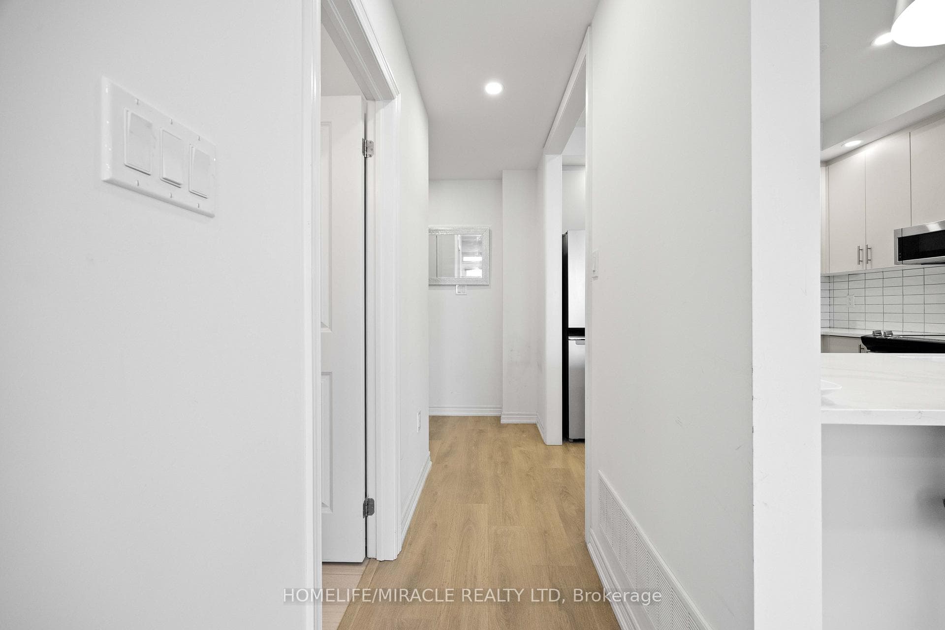 9470 The Gore Road Unit 104 photo 8