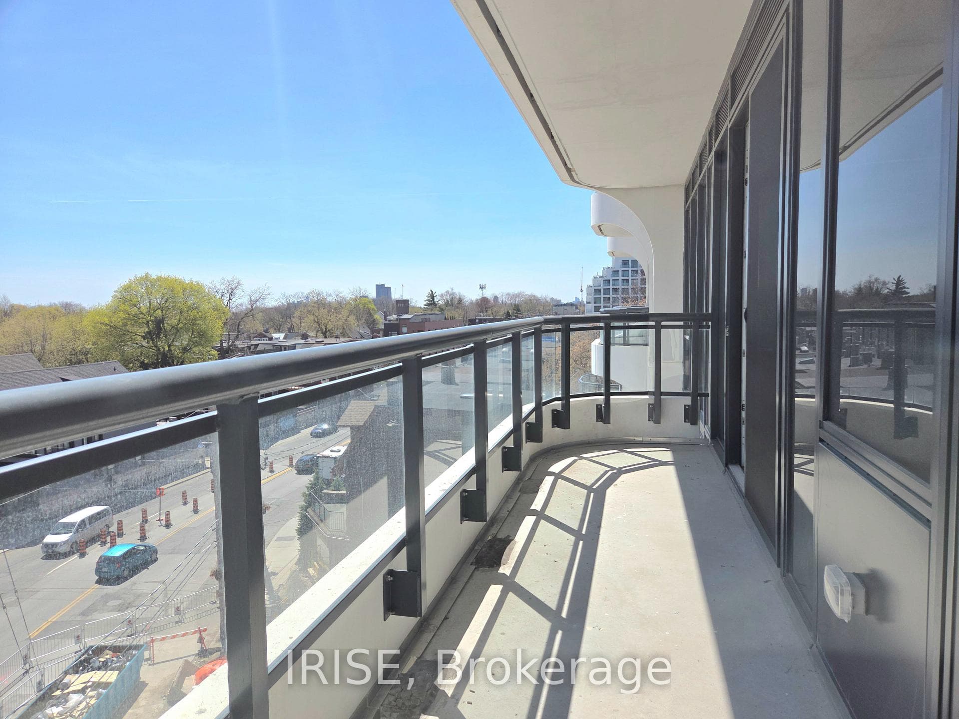 322 Dupont Street Unit 504 photo 14