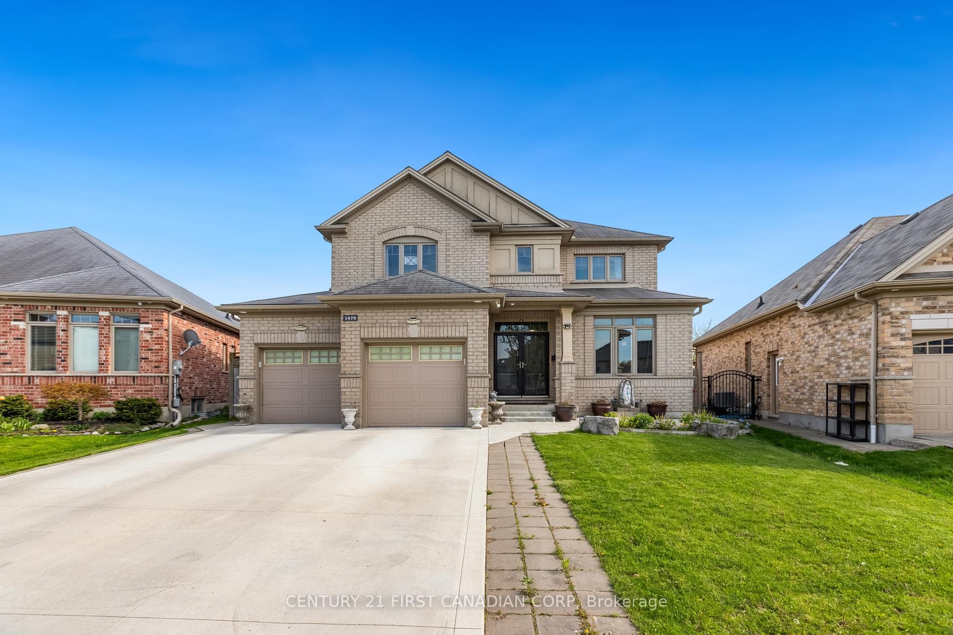 1479 Sandpiper Drive photo 1