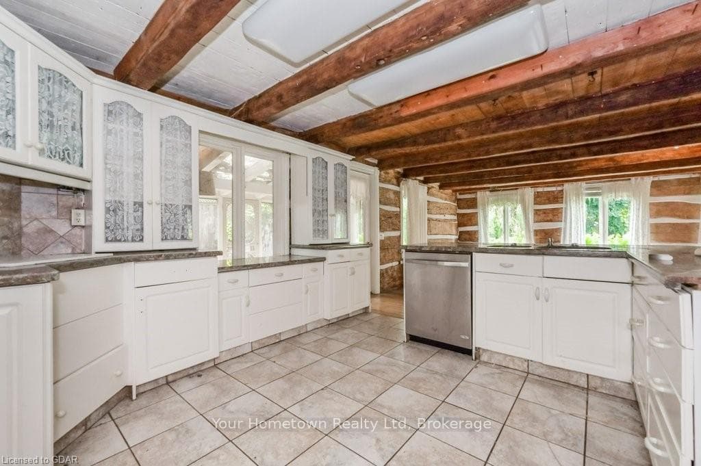 619 ORANGEVILLE Road photo 9