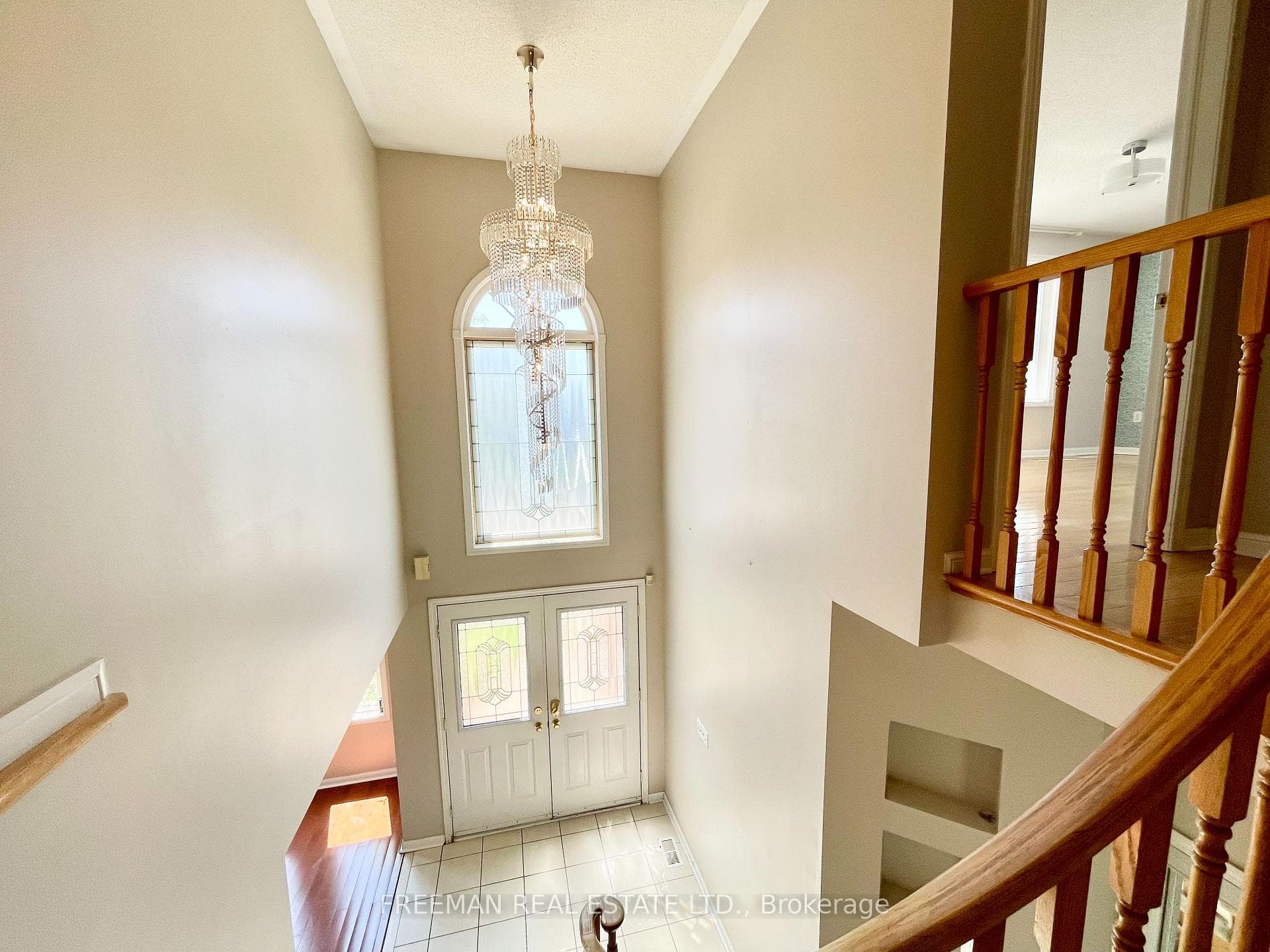 7093 Hallsands Drive photo 4