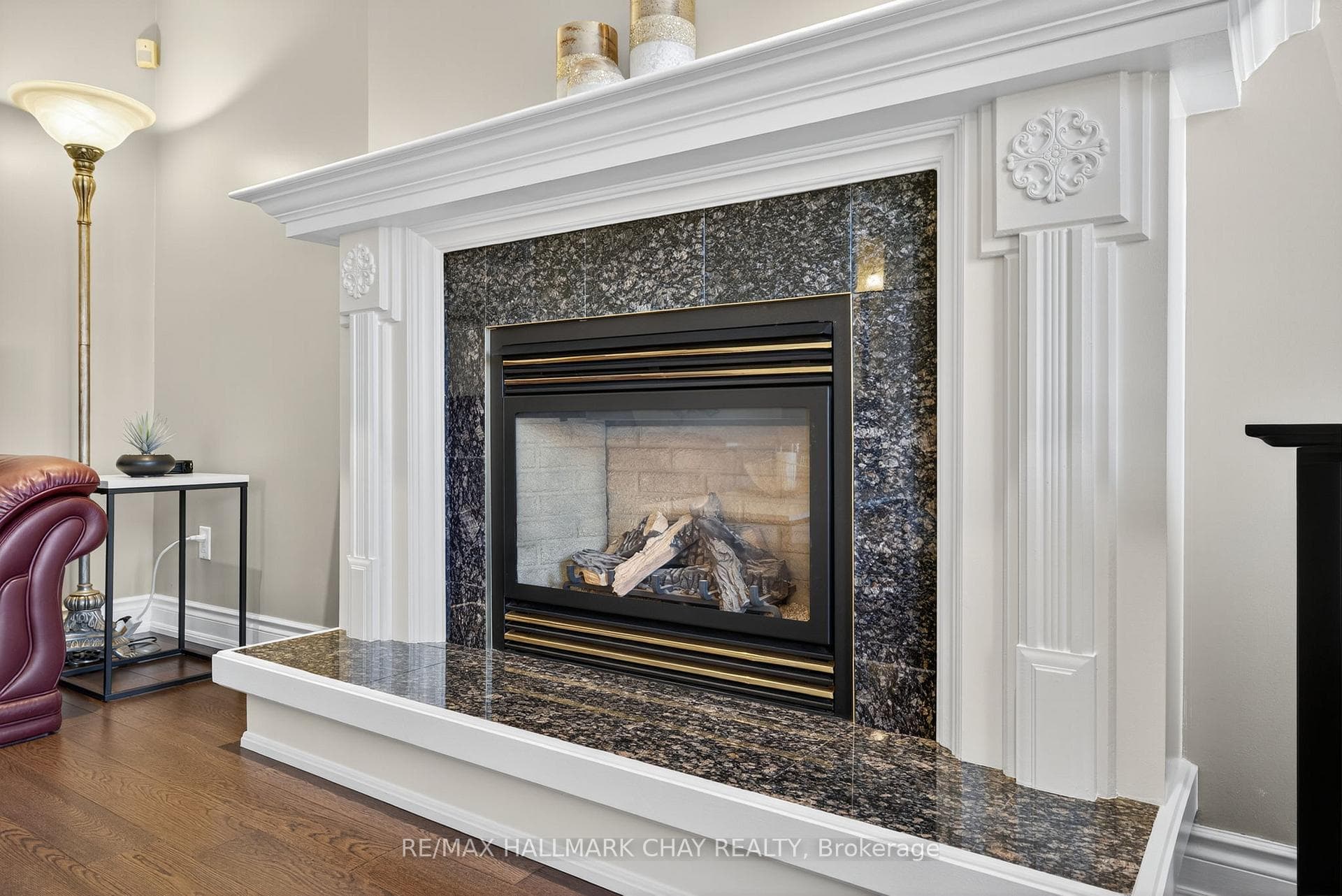 114 Sweetbriar Court photo 9