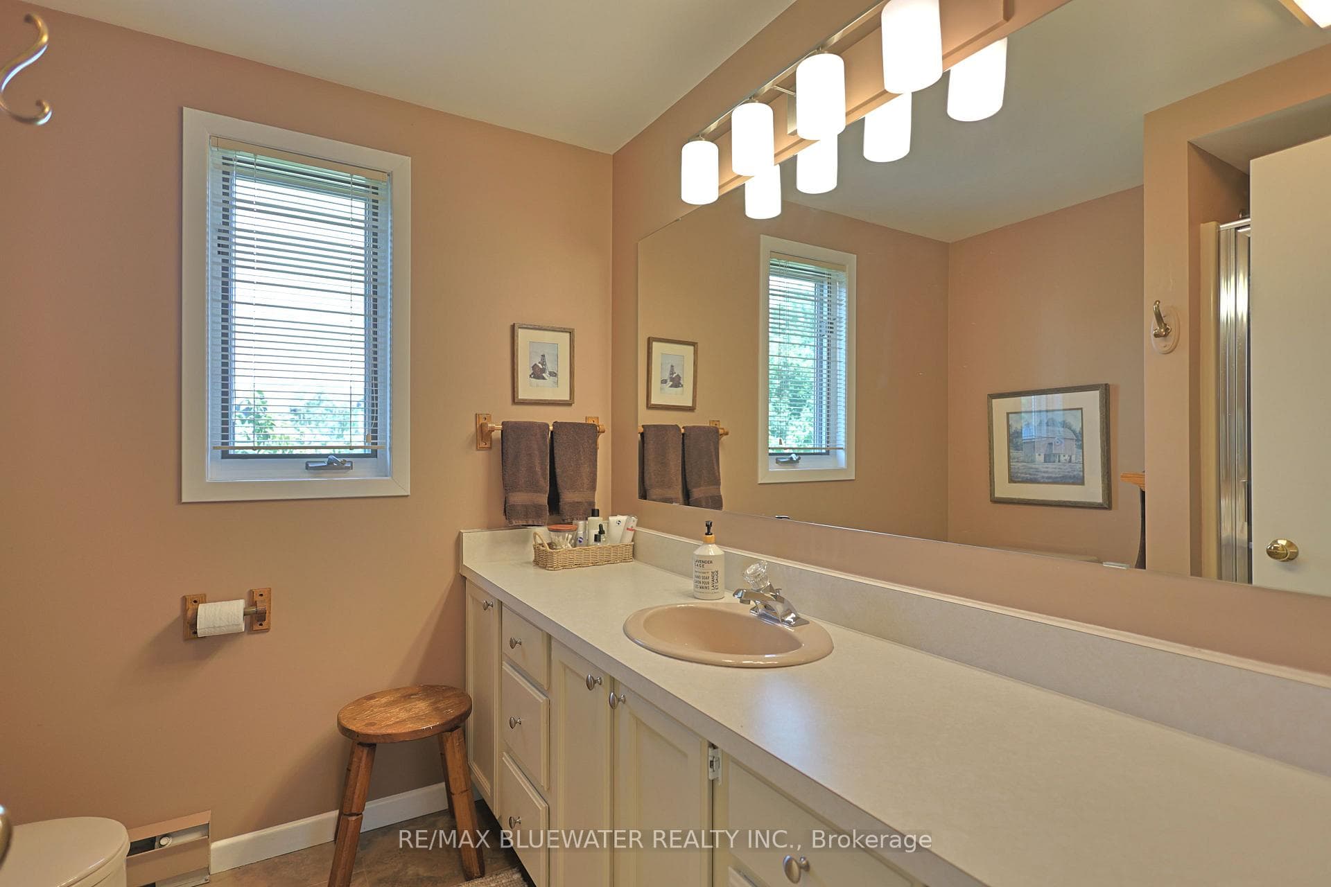 73031 Denise Court photo 32