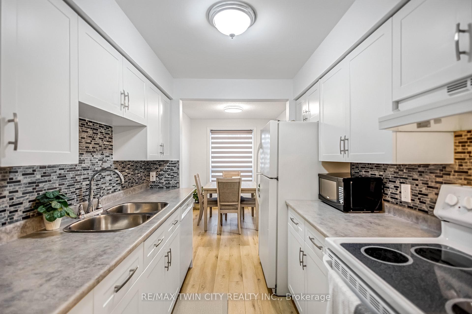 494 Grey Street Unit 16 photo 12