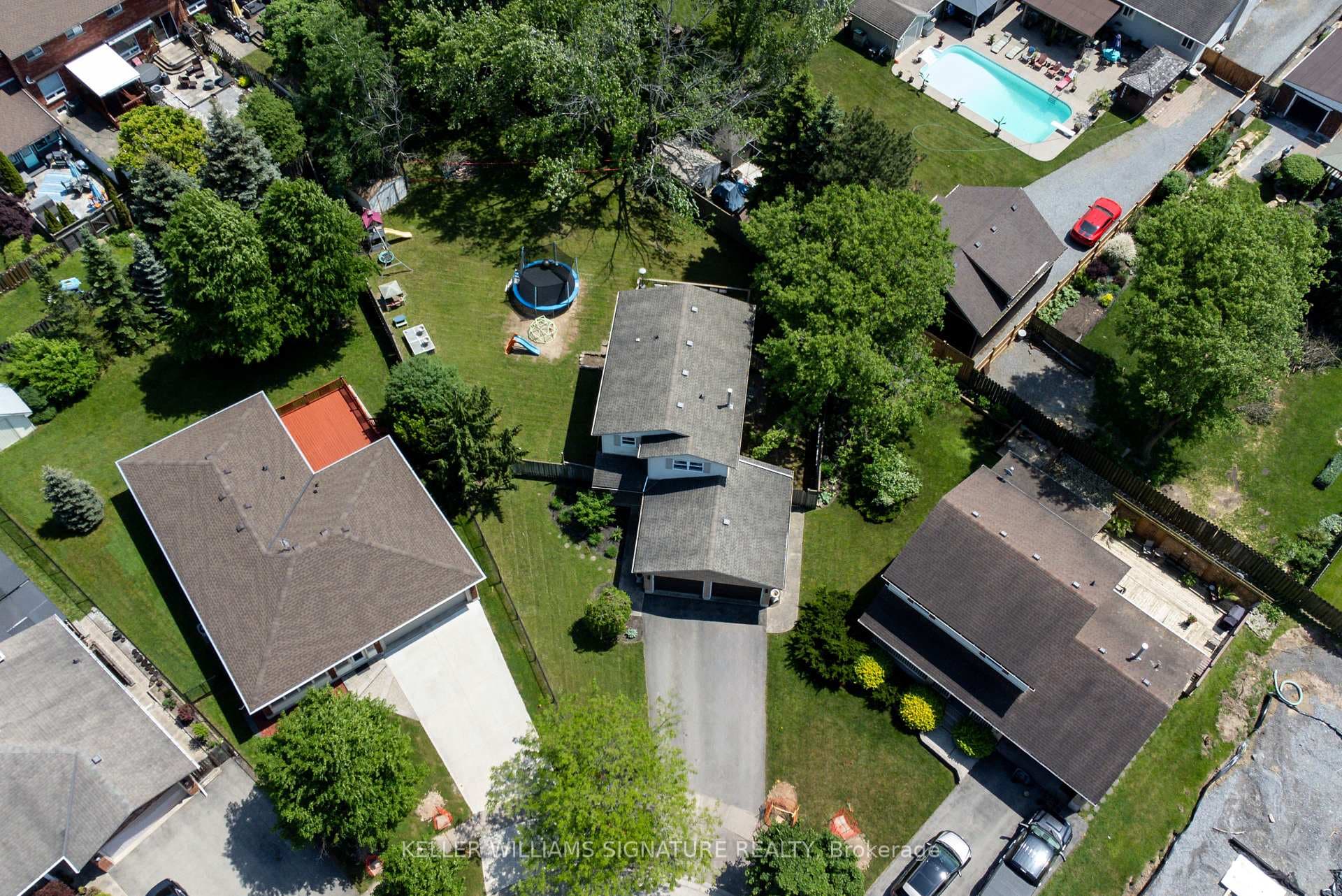 27 Stoneybrook Crescent photo 38