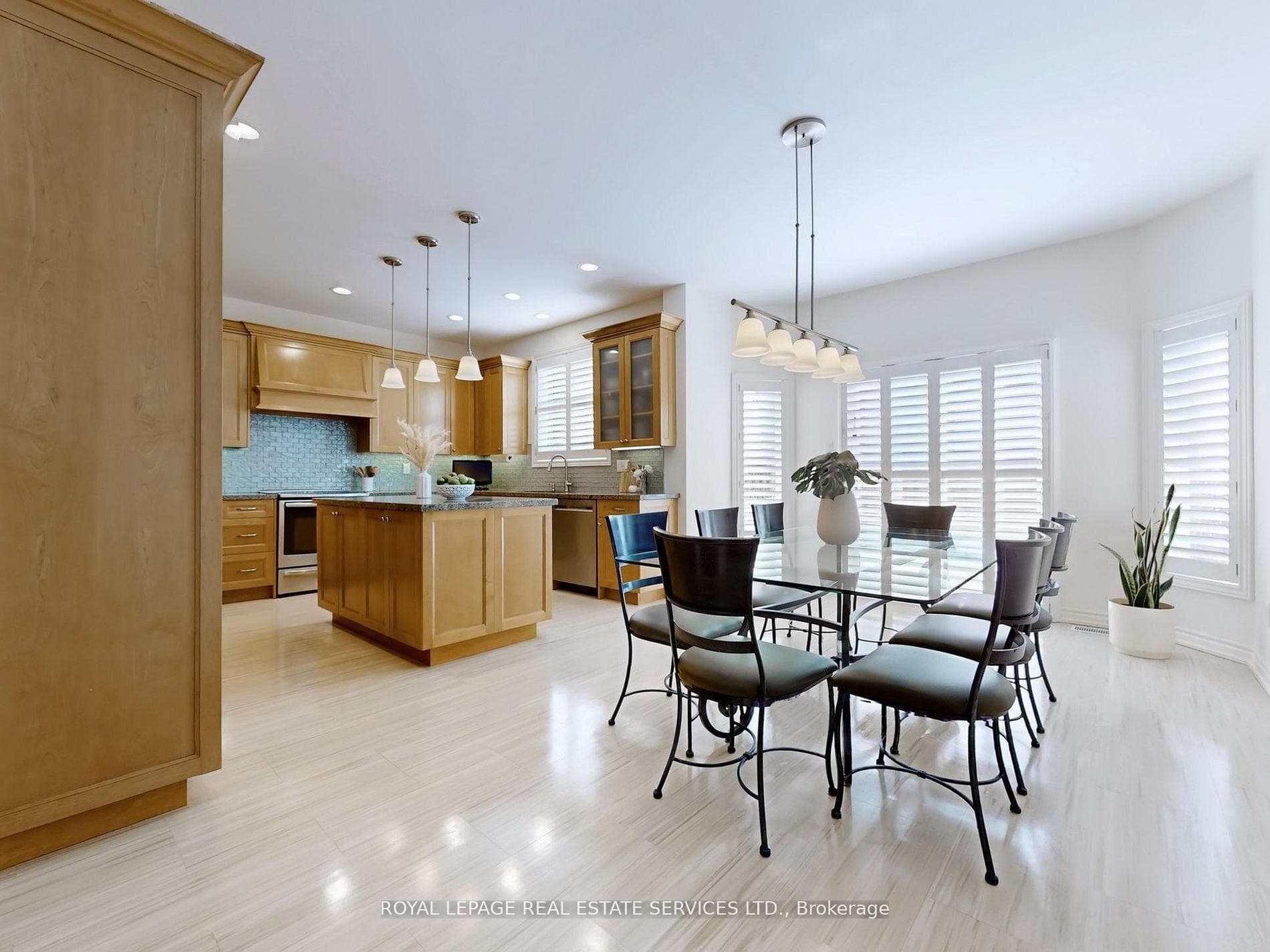 26 Langtry Place photo 15