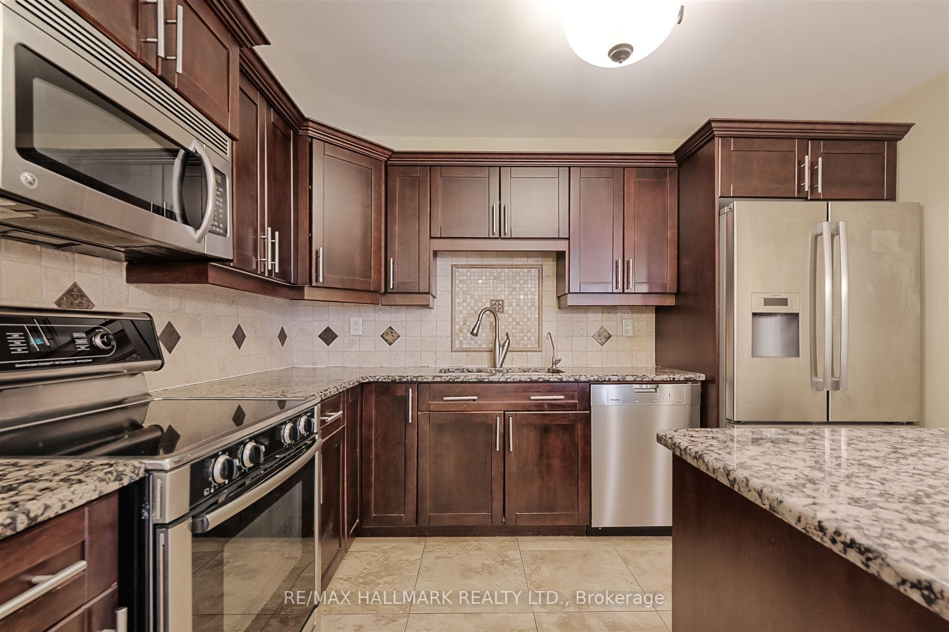 1400 Dixie Road Unit 1514 photo 21