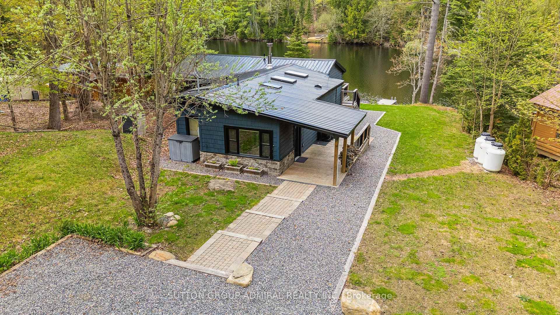 1023 Kirkpatrick Lane photo 6
