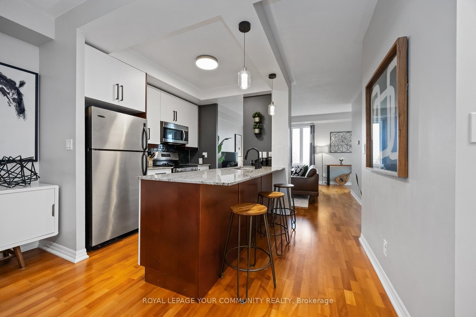 245 Dalesford Road Unit 416 photo 10