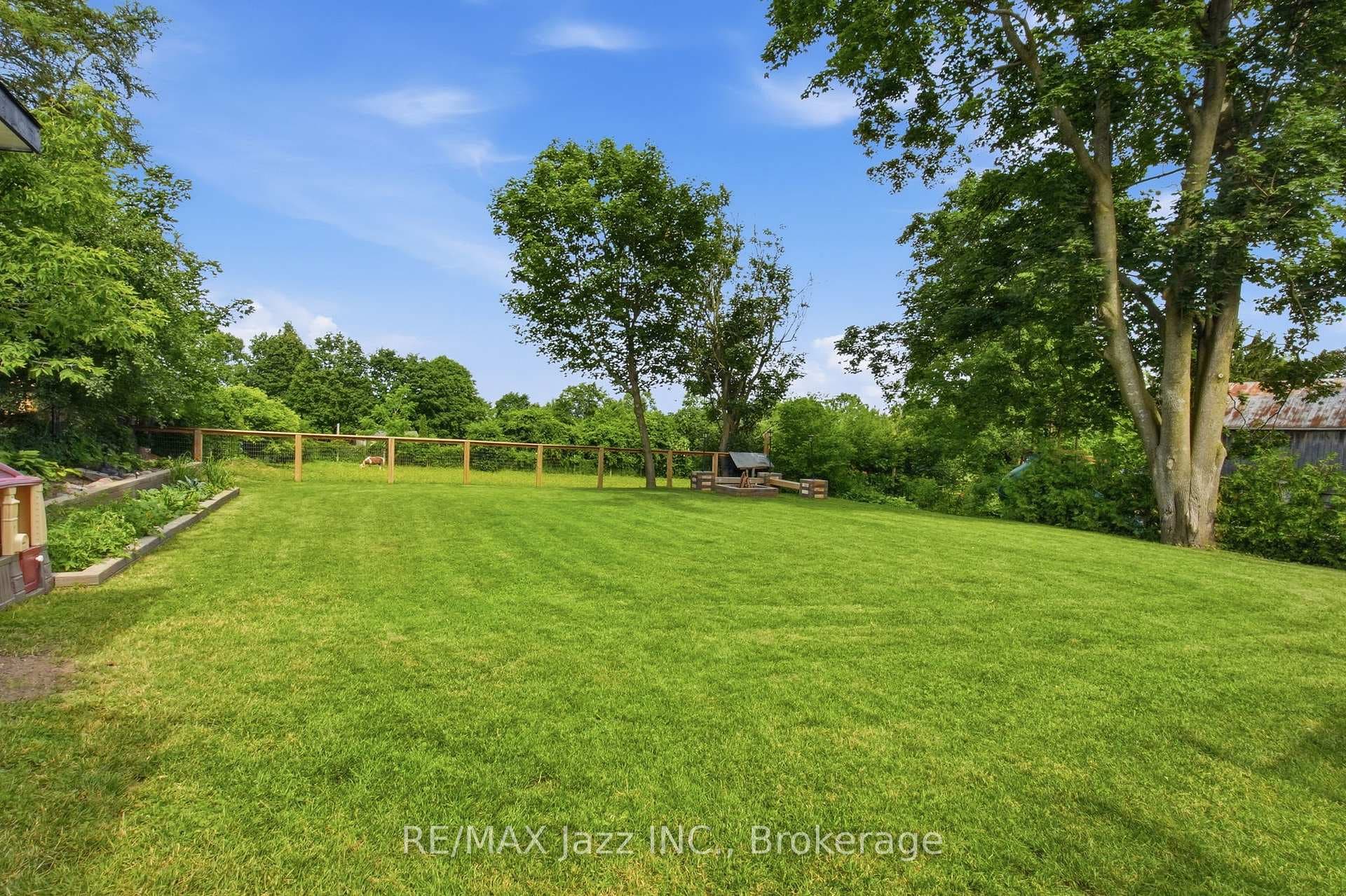 7729 Old Scugog Road photo 44