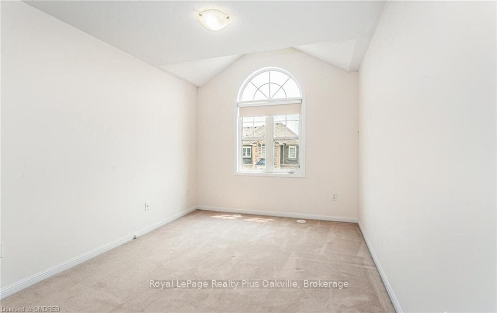 243 SEPTIMUS Heights photo 33
