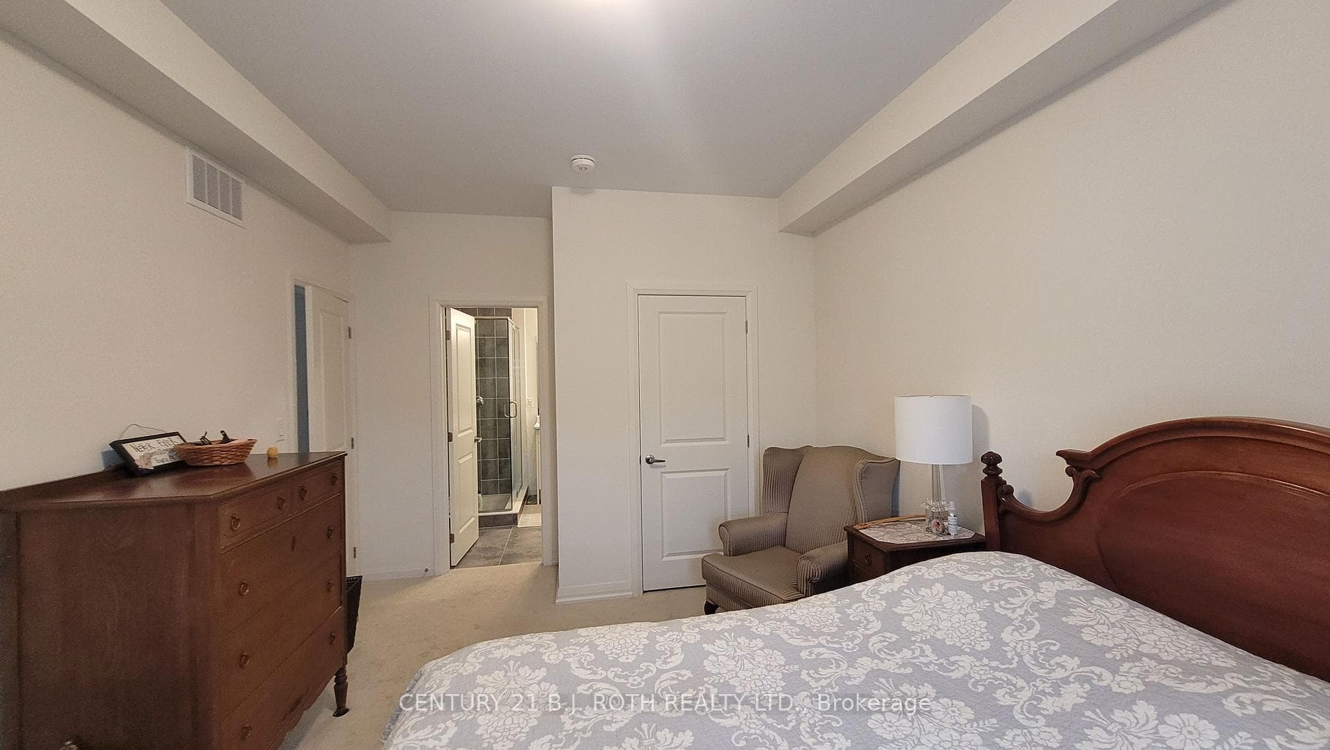 36 Lahey Crescent photo 16