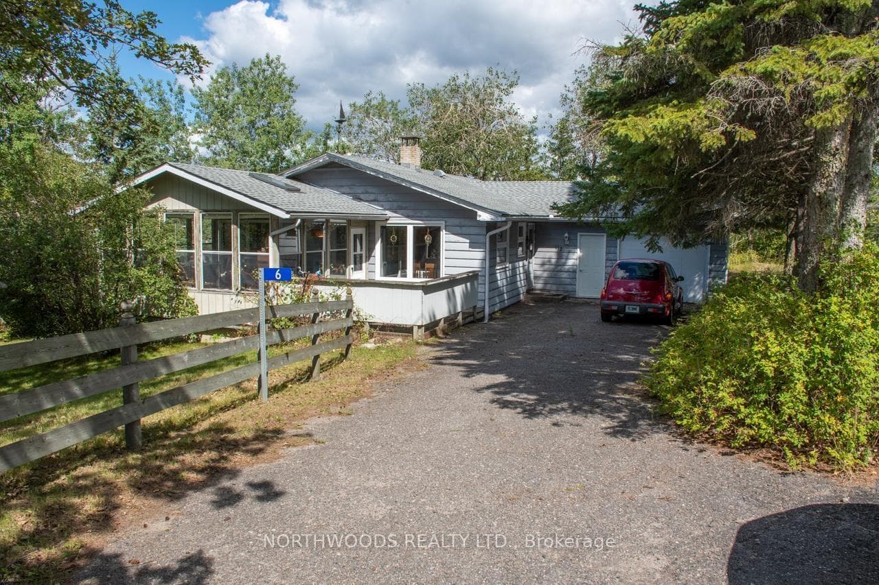 6 Woodpecker Hill photo 1