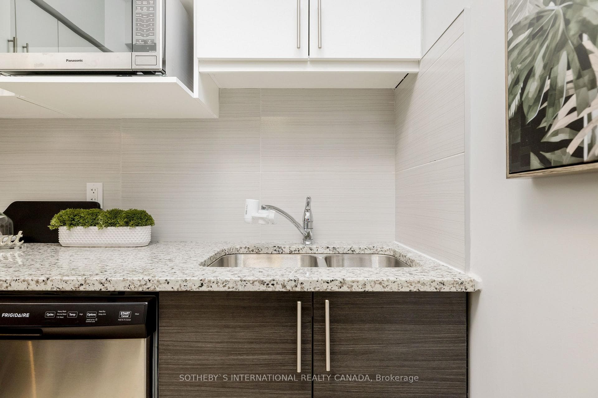 77 Leland Street Unit 421 photo 10