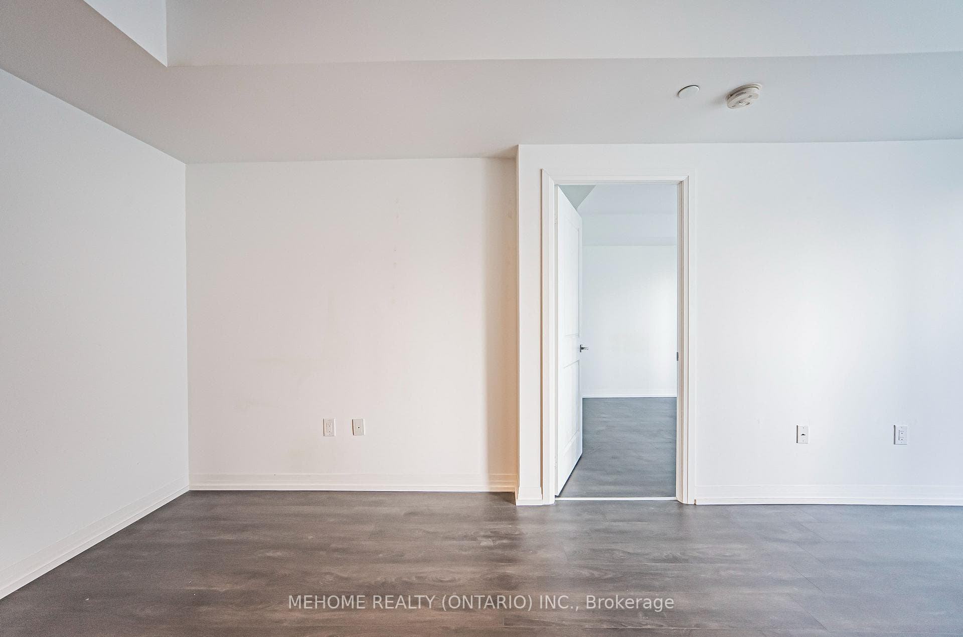 251 Jarvis Street Unit 3304 photo 9