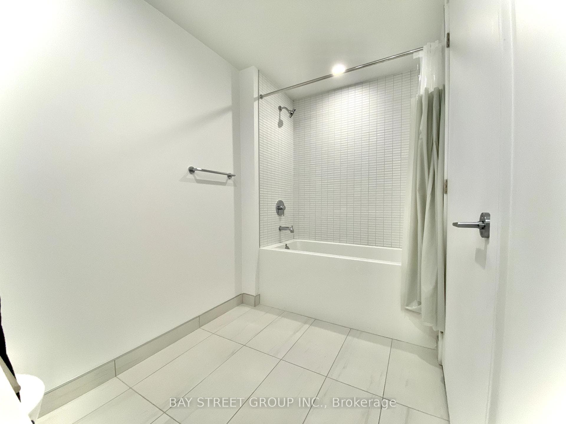 1 Jarvis Street Unit 1511 photo 14