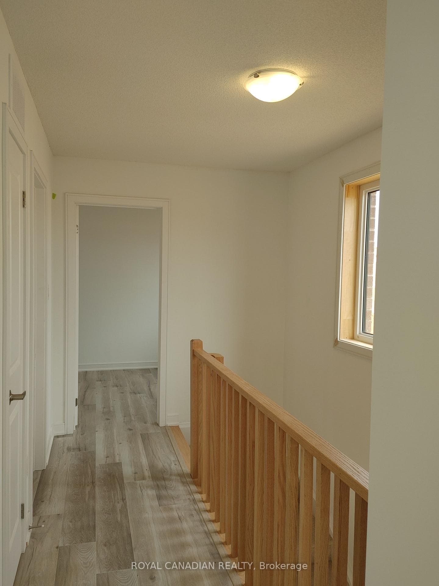 39 Spry Lane photo 7