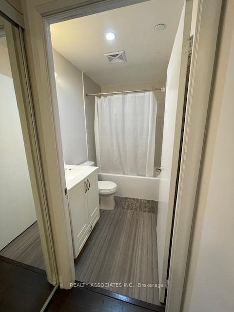 55 Ann O'reilly Road Unit 3501 photo 3