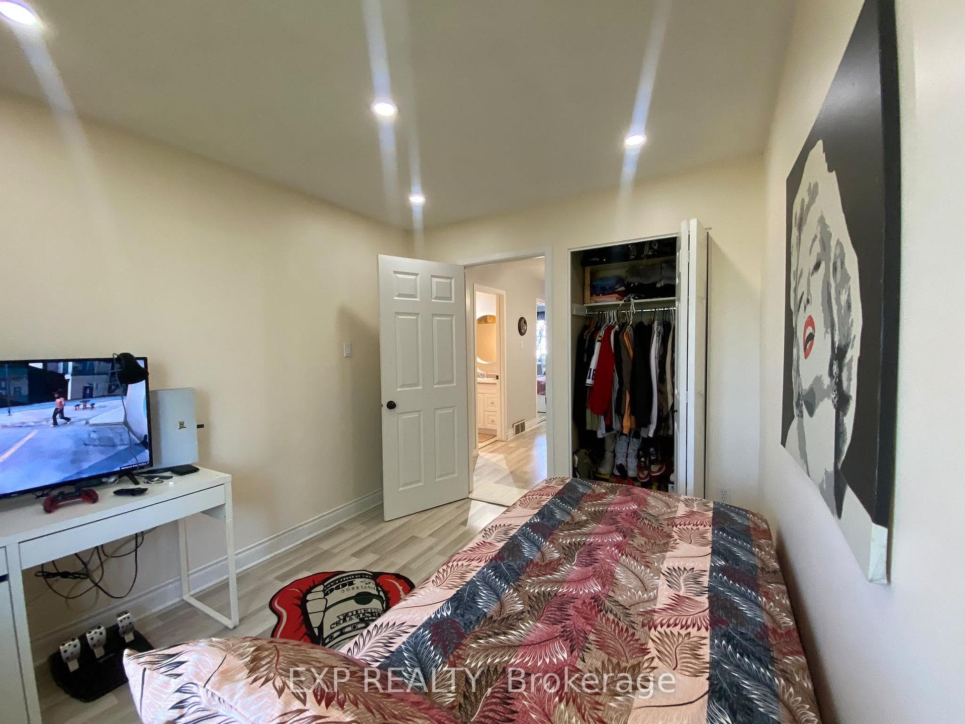 415 Kintyre Private Unit 29 photo 19