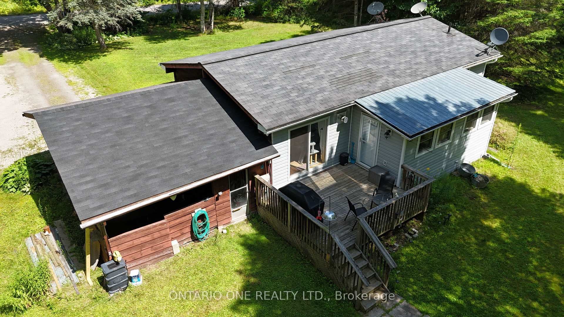 1028 Reg Schell Road photo 6