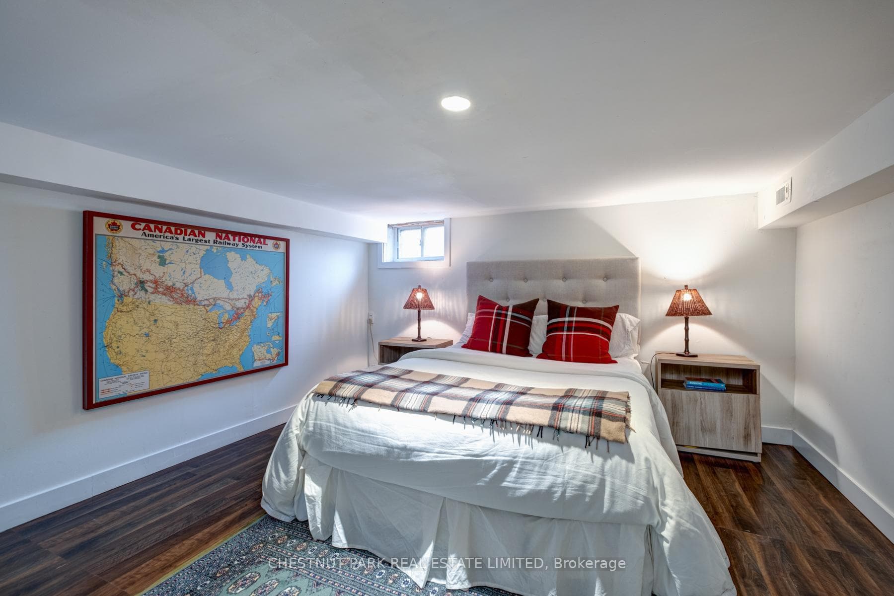 74 Earlsdale Avenue photo 25