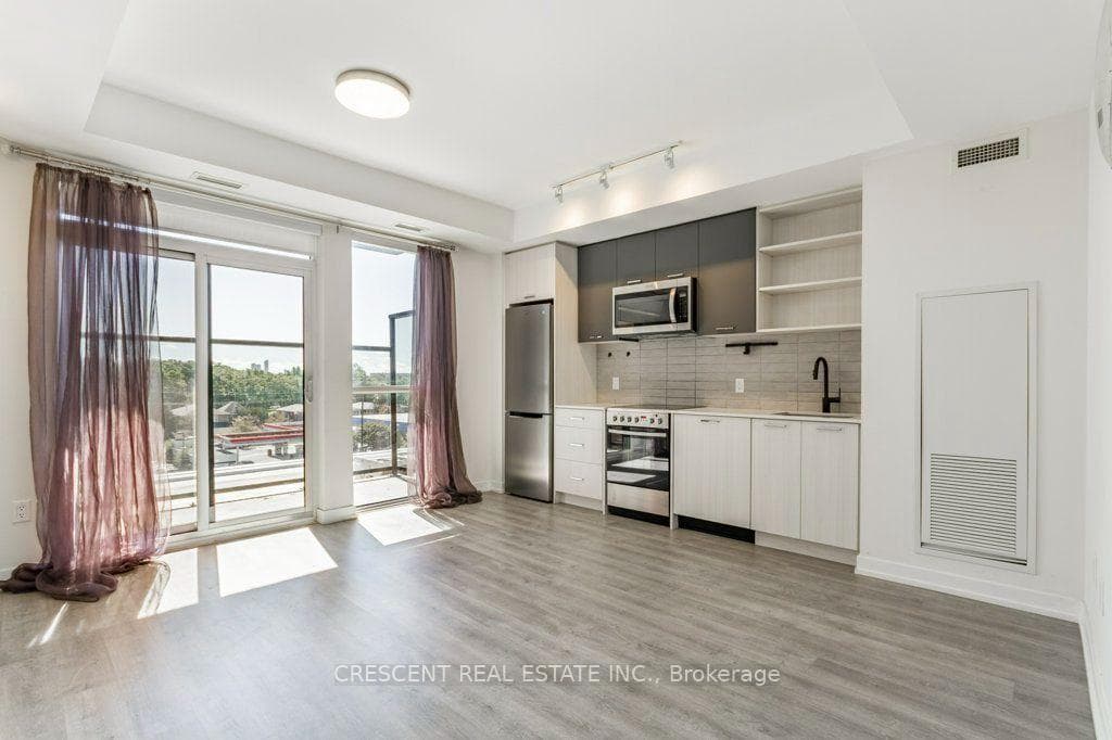 2300 St Clair Avenue Unit 527 photo 5