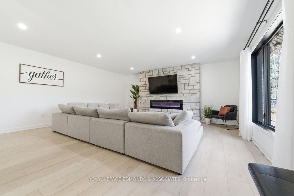 151 Sufian Street photo 9