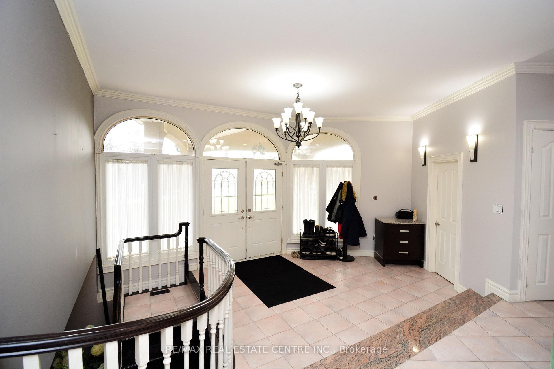 20 Crescent Hill Drive photo 10