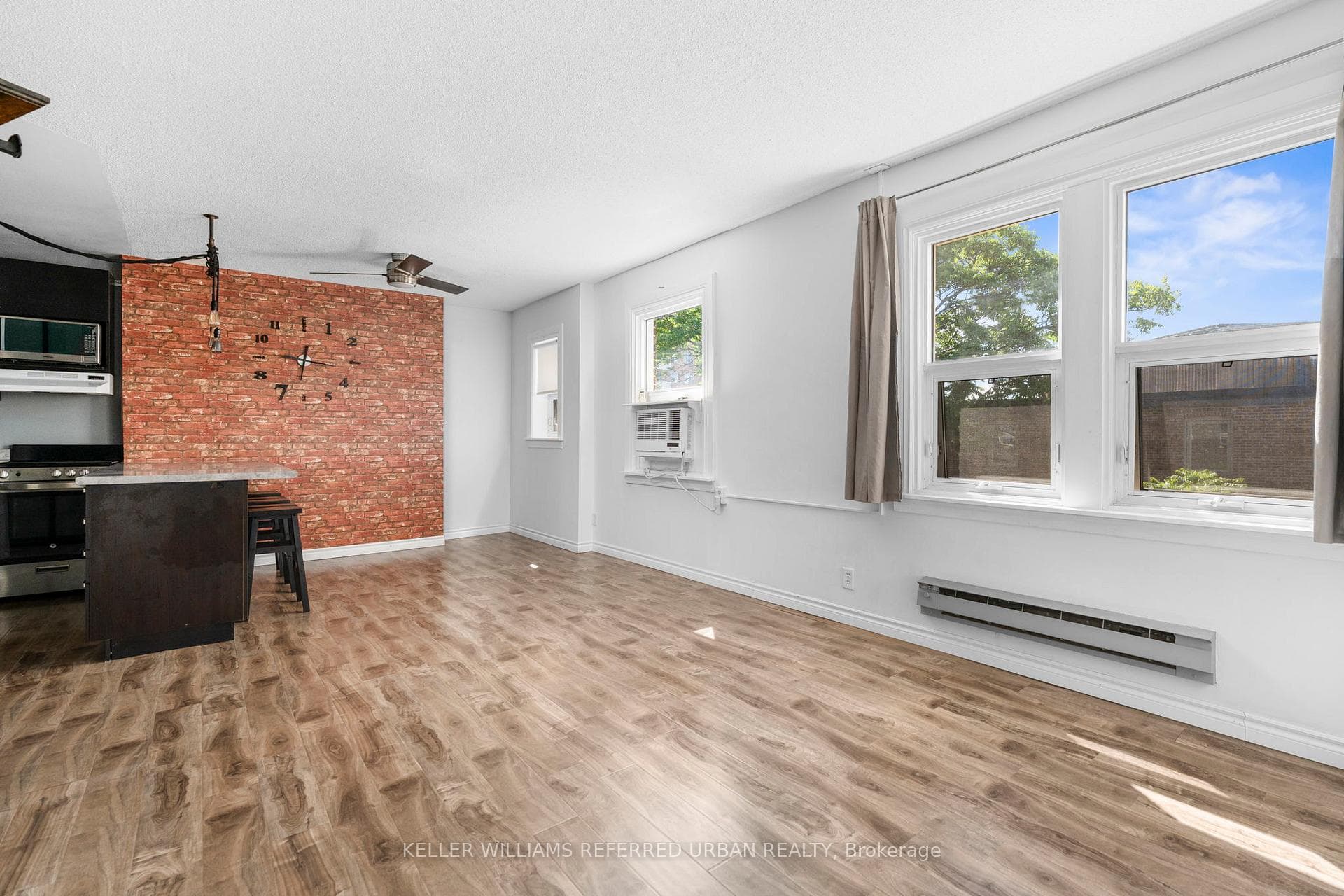 114 Vaughan Road Unit 407 photo 11