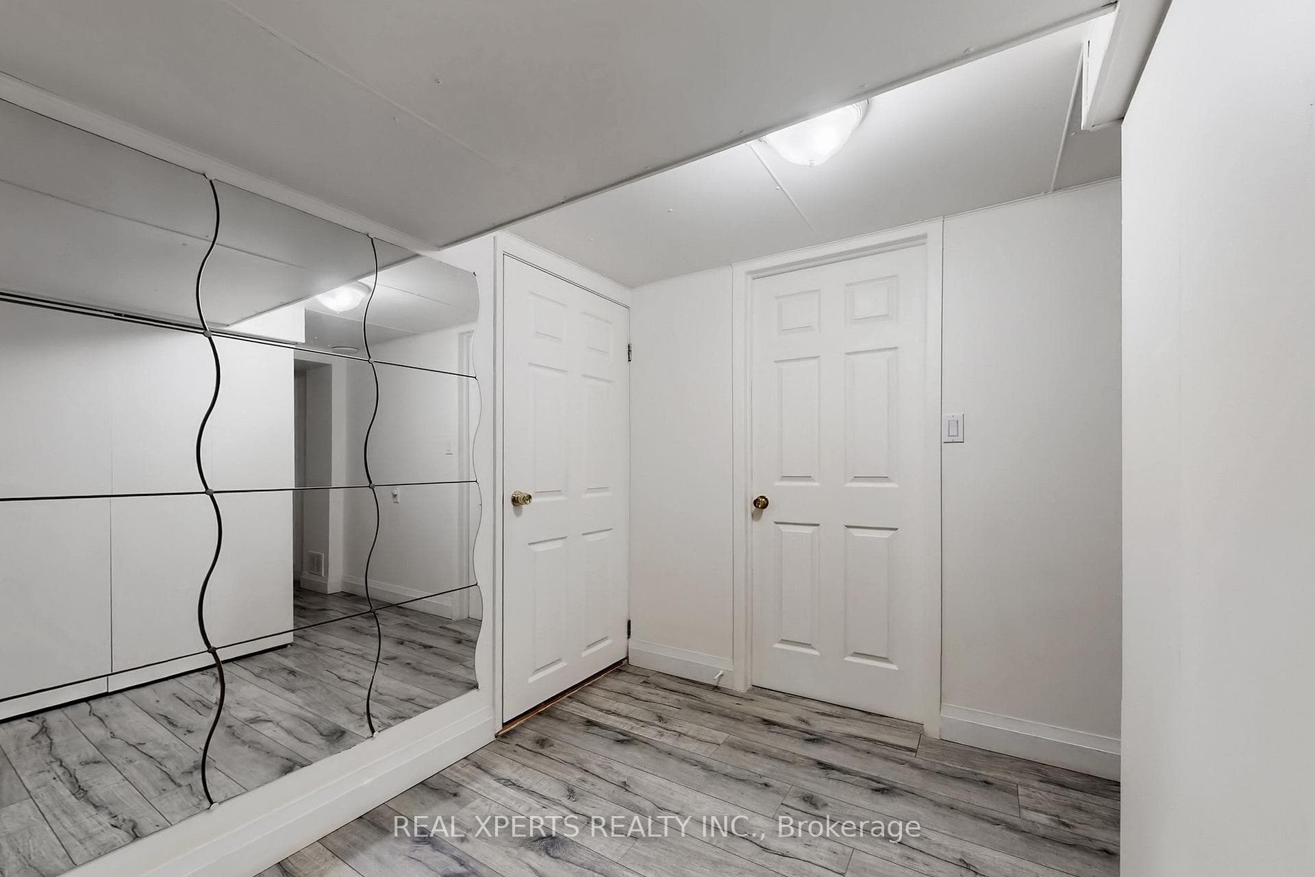 200 Rosemount Drive photo 41