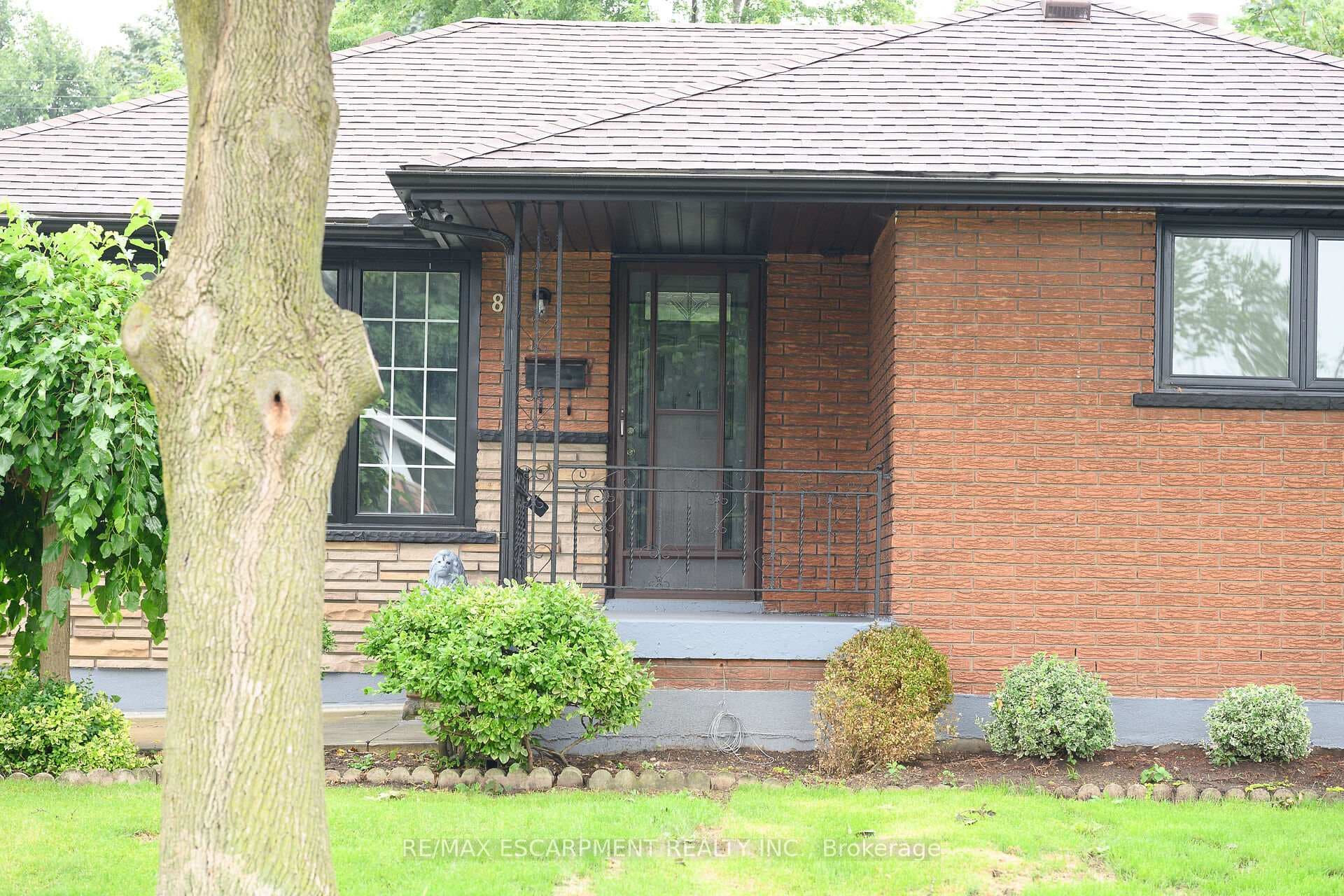 87 Cardinal Drive photo 4