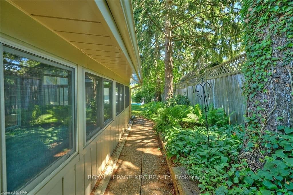 4 SHALDAN LANE Lane photo 44