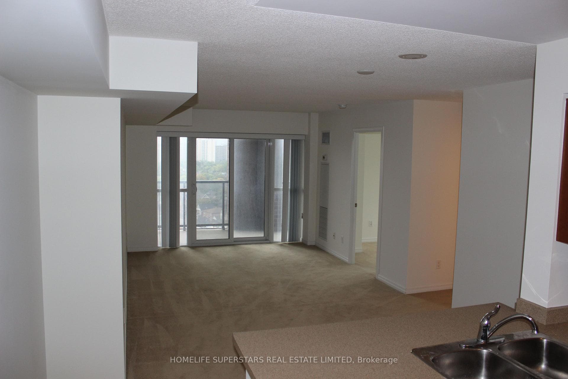 60 Heintzman Street Unit 1716 photo 15