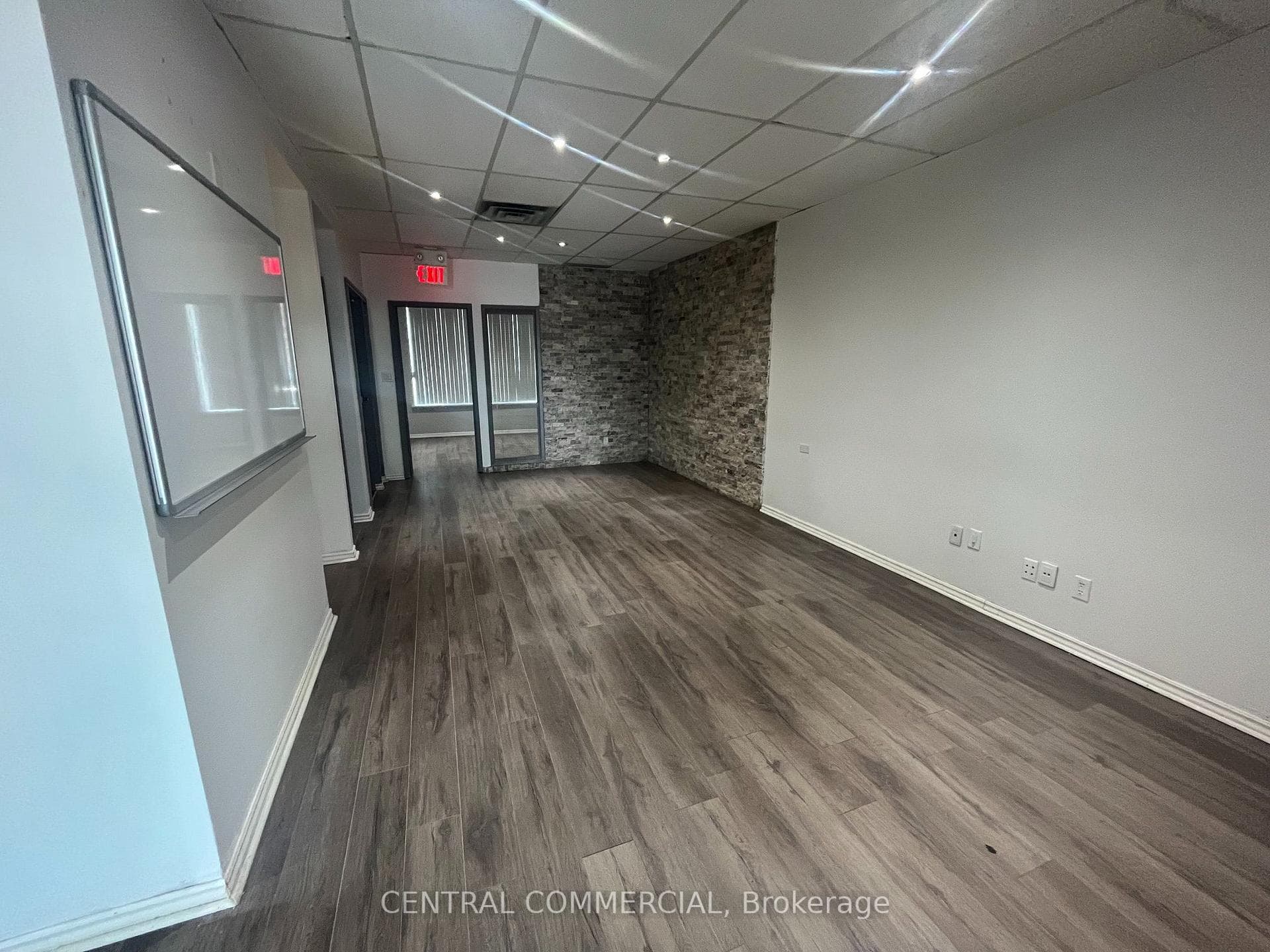 30 Wertheim Court Unit 14A photo 7